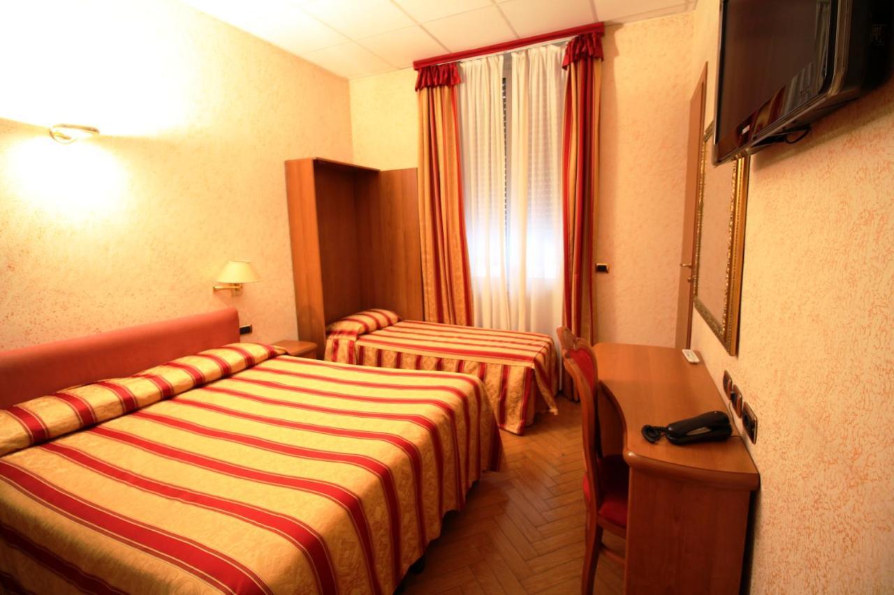 Hotel Brignole Genoa Bagian luar foto