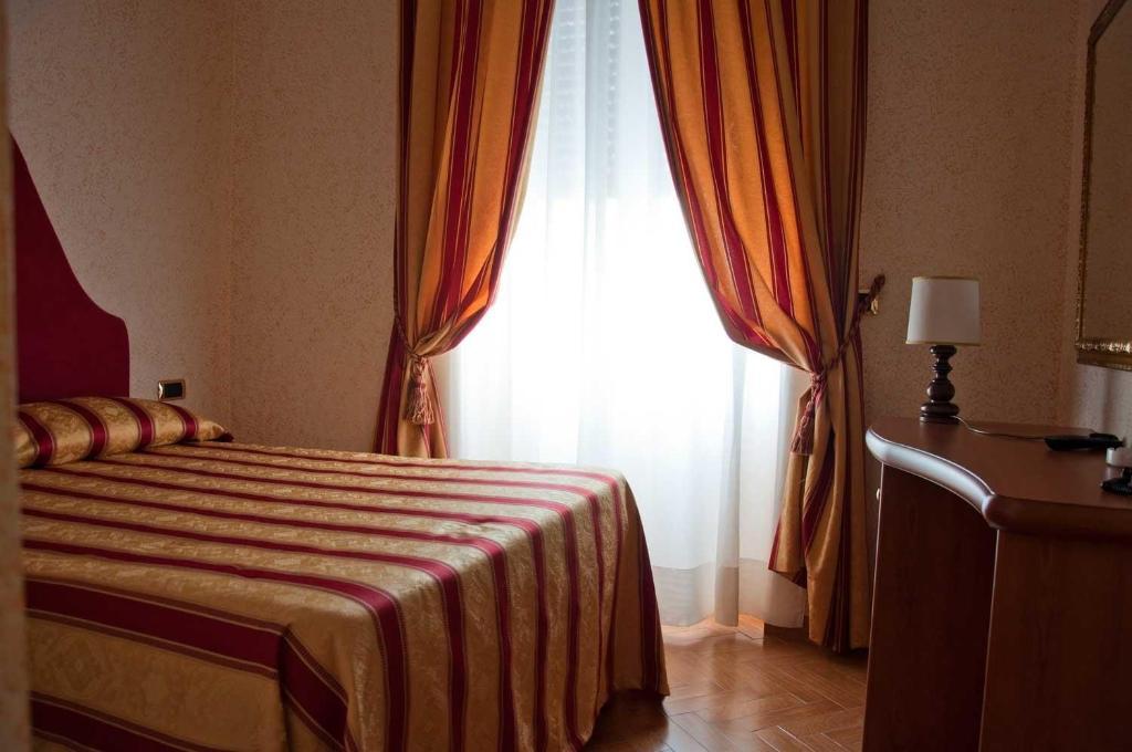 Hotel Brignole Genoa Ruang foto